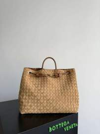 Picture of Bottega Veneta Handbags _SKUfw223910787fw